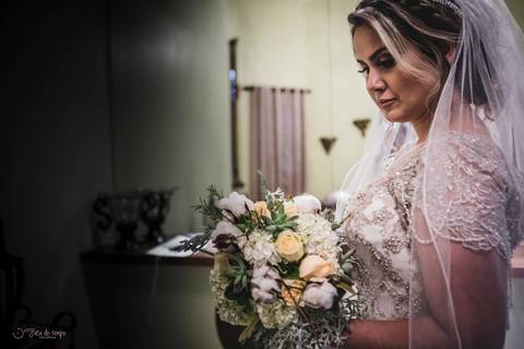 decoração, casamento rustico, casale rustico, decoração rustica, rustico, centro de mesa rustico, noiva, maquiagem da noiva, buque da noiva'