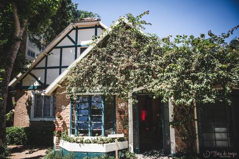 Festa de casamento, fotos de casamento, cerimônia de casamento, casamento rústico, casamento na cidade, casamento moderno, decoração rustica, noiva, noivo'