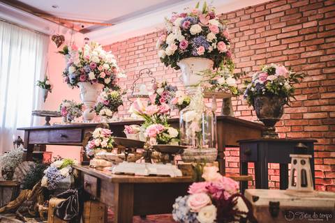 Festa de casamento, fotos de casamento, cerimônia de casamento, casamento rústico, casamento na cidade, casamento moderno, decoração rustica, noiva, noivo'