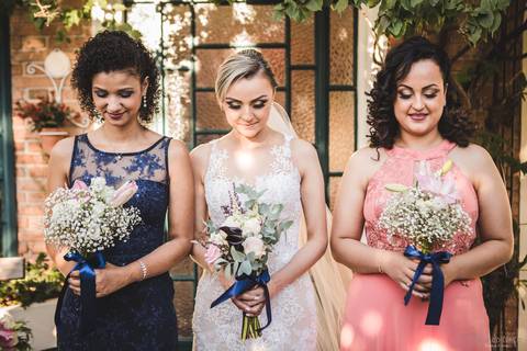 Festa de casamento, fotos de casamento, cerimônia de casamento, casamento rústico, casamento na cidade, casamento moderno, decoração rustica, noiva, noivo'