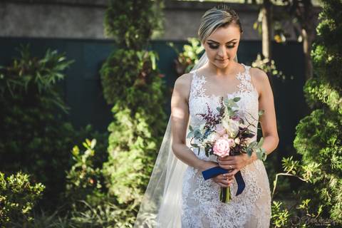 Festa de casamento, fotos de casamento, cerimônia de casamento, casamento rústico, casamento na cidade, casamento moderno, decoração rustica, noiva, noivo'