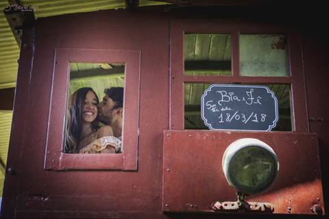 ensaio pre casamento, ensaio pre casamento rustico, ensaio pre casamento no trem, ensaio pre casamento romantico, ensaio pre casamento vintage, ensaio de casal, ensaio antes do casamento, ensaio em paranapiacaba, ensaio no museu de paranapiacaba'
