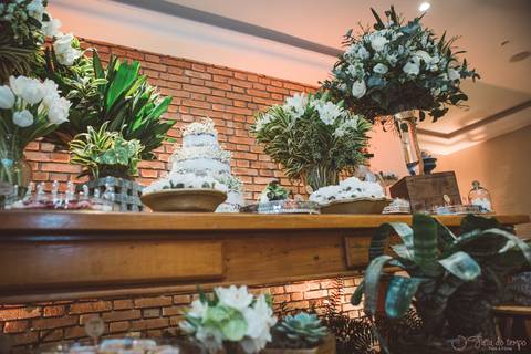 Grande Ville Buffet, Tati Stancanelli Decorações, Casamento rustico, casamento na cidade, casamento romantico, decoração rustica, casa rustica, '