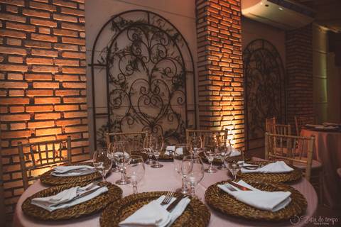 Grande Ville Buffet, Tati Stancanelli Decorações, Casamento rustico, casamento na cidade, casamento romantico, decoração rustica, casa rustica, '