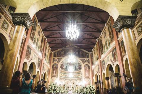 igreja matriz, igreja sagrada familia, casamento na igreja, noiva chique, noica classica, noivo, casamento na igreja, decoração da igreja, vestida para casar, vestido de noiva, buffet allegro, allegro buffet'