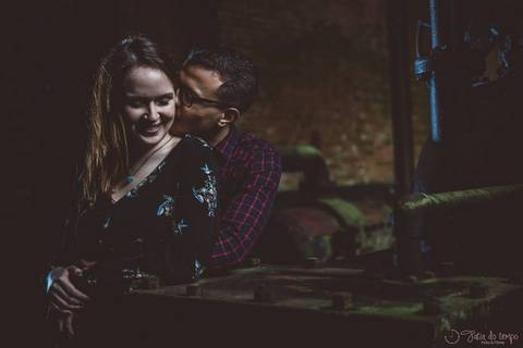 Ensaio pre casamento, ensaio pre casamento no inverno, ensaio pre casamento estação de trem, estação de trem, paranapiacaba, paranapiacaba estancia turistica, ensaio despochado, fotos em paranapiacaba, fotografo em paranapiacaba'