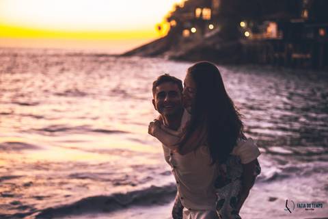 pre casamento na praia, casando na praia, casamento na praia, vou casar na praia, casamento litoral norte, casamento no guaruja, casando no guaruja, ensaio de casal na praia, casamento no por do sol, nascer do sol, guarujá, sorocotuba'