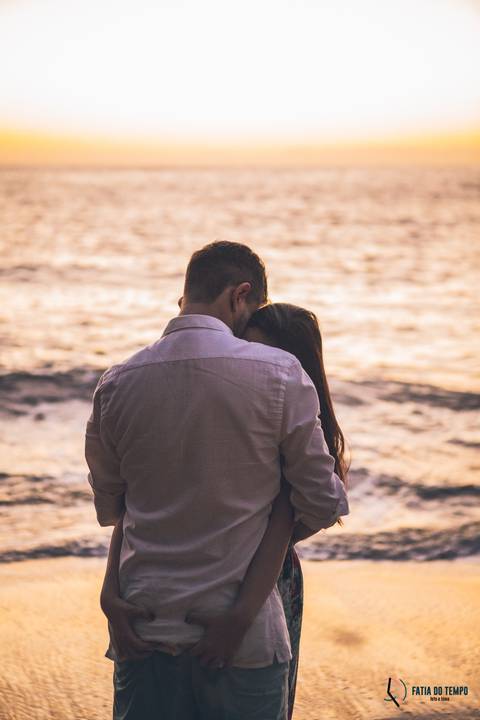 pre casamento na praia, casando na praia, casamento na praia, vou casar na praia, casamento litoral norte, casamento no guaruja, casando no guaruja, ensaio de casal na praia, casamento no por do sol, nascer do sol, guarujá, sorocotuba'