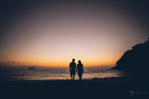 pre casamento na praia, casando na praia, casamento na praia, vou casar na praia, casamento litoral norte, casamento no guaruja, casando no guaruja, ensaio de casal na praia, casamento no por do sol, nascer do sol, guarujá, sorocotuba'