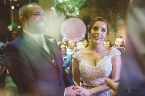 Napoelao Buffet, Buffet Napoleão, casamento no napoleao, casamento rustico, casamento no buffet, cerimonialista de casamento,  noiva, buque de flores, buque desconstruido, noivo de terno azul, noiva conteporanea, casando no abc'