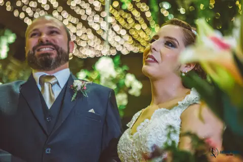 Napoelao Buffet, Buffet Napoleão, casamento no napoleao, casamento rustico, casamento no buffet, cerimonialista de casamento,  noiva, buque de flores, buque desconstruido, noivo de terno azul, noiva conteporanea, casando no abc'