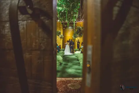 Napoelao Buffet, Buffet Napoleão, casamento no napoleao, casamento rustico, casamento no buffet, cerimonialista de casamento,  noiva, buque de flores, buque desconstruido, noivo de terno azul, noiva conteporanea, casando no abc'