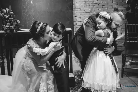 Napoelao Buffet, Buffet Napoleão, casamento no napoleao, casamento rustico, casamento no buffet, cerimonialista de casamento,  noiva, buque de flores, buque desconstruido, noivo de terno azul, noiva conteporanea, casando no abc'