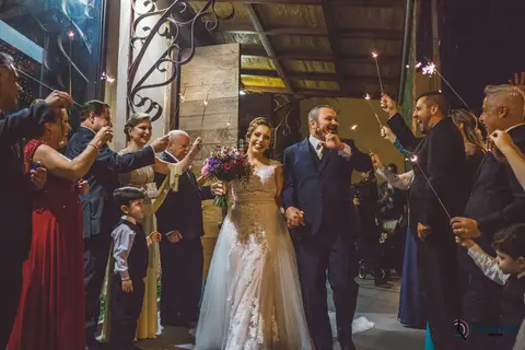 Napoelao Buffet, Buffet Napoleão, casamento no napoleao, casamento rustico, casamento no buffet, cerimonialista de casamento,  noiva, buque de flores, buque desconstruido, noivo de terno azul, noiva conteporanea, casando no abc'