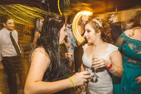 Napoelao Buffet, Buffet Napoleão, casamento no napoleao, casamento rustico, casamento no buffet, cerimonialista de casamento,  noiva, buque de flores, buque desconstruido, noivo de terno azul, noiva conteporanea, casando no abc, festa de casamento,'