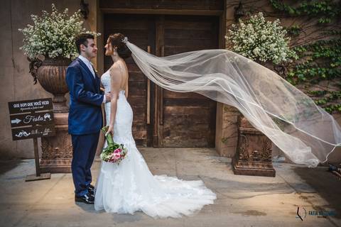 Sitio São Jorge, Espava Vdara, Sitio São Jorge Varangas, Casando no Sitio, Casamento Rustico, Casando no Campo, Casamento no campo, Vestido de noiva sereia, Noivo terno azul, '