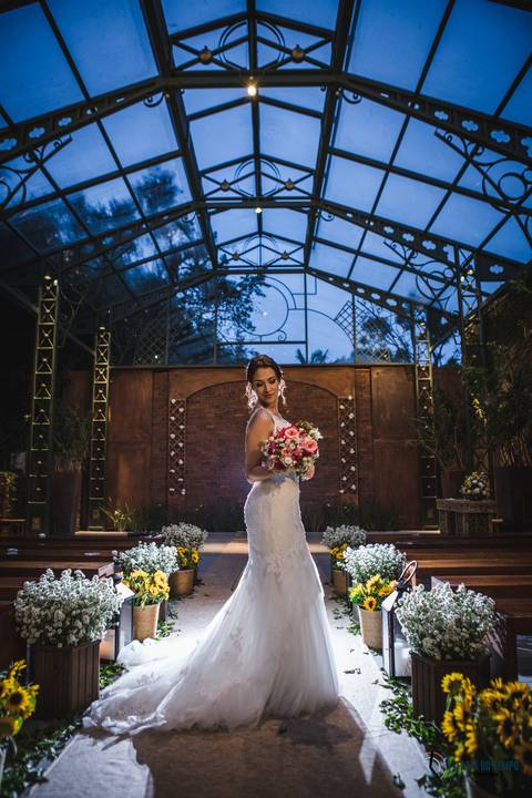 Sitio São Jorge, Espava Vdara, Sitio São Jorge Varangas, Casando no Sitio, Casamento Rustico, Casando no Campo, Casamento no campo, Vestido de noiva sereia, Noivo terno azul, '