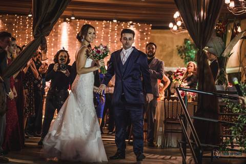 Sitio São Jorge, Espava Vdara, Sitio São Jorge Varangas, Casando no Sitio, Casamento Rustico, Casando no Campo, Casamento no campo, Vestido de noiva sereia, Noivo terno azul, '