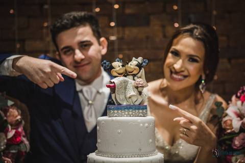 Sitio São Jorge, Espava Vdara, Sitio São Jorge Varangas, Casando no Sitio, Casamento Rustico, Casando no Campo, Casamento no campo, Vestido de noiva sereia, Noivo terno azul, '