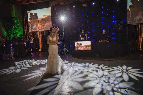 Sitio São Jorge, Espava Vdara, Sitio São Jorge Varangas, Casando no Sitio, Casamento Rustico, Casando no Campo, Casamento no campo, Vestido de noiva sereia, Noivo terno azul, '