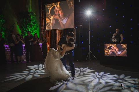 Sitio São Jorge, Espava Vdara, Sitio São Jorge Varangas, Casando no Sitio, Casamento Rustico, Casando no Campo, Casamento no campo, Vestido de noiva sereia, Noivo terno azul, '