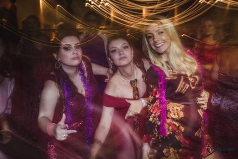 Sitio São Jorge, Espava Vdara, Sitio São Jorge Varangas, Casando no Sitio, Casamento Rustico, Casando no Campo, Casamento no campo, Vestido de noiva sereia, Noivo terno azul, '