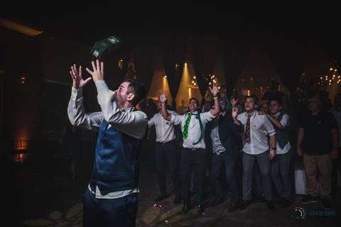 Sitio São Jorge, Espava Vdara, Sitio São Jorge Varangas, Casando no Sitio, Casamento Rustico, Casando no Campo, Casamento no campo, Vestido de noiva sereia, Noivo terno azul, '