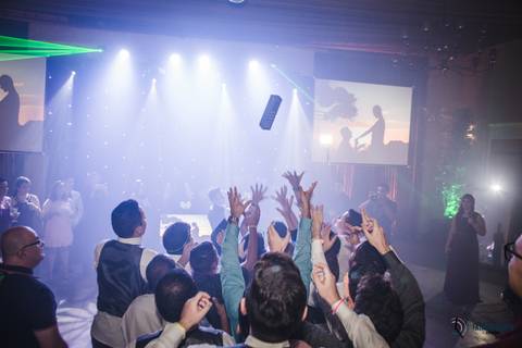 Sitio São Jorge, Espava Vdara, Sitio São Jorge Varangas, Casando no Sitio, Casamento Rustico, Casando no Campo, Casamento no campo, Vestido de noiva sereia, Noivo terno azul, '