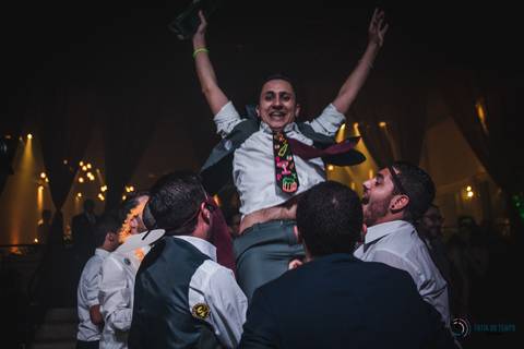 Sitio São Jorge, Espava Vdara, Sitio São Jorge Varangas, Casando no Sitio, Casamento Rustico, Casando no Campo, Casamento no campo, Vestido de noiva sereia, Noivo terno azul, '