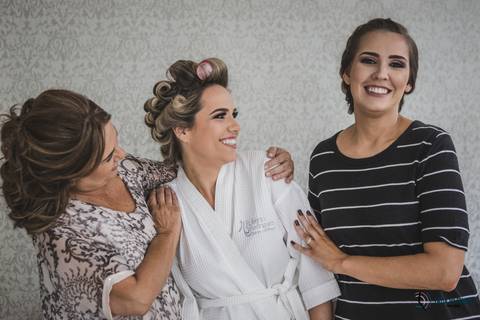 salão roberto rodriguez, maquiador cleber azevedo, cleber azevedo maquiador, cabelereiro roberto rodriguez, dia da noiva roberto rodriguez, dia da noiva, noiva loira, penteado de noiva, maquiagem de noiva, noiva cabelo solto'