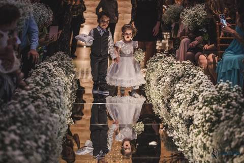 buffet allegro, casamento em são caetano do sul, casamento chique, noivinhos,  buffet chique, casamento no buffet, passarela de espelho, decoração chique, allegro buffet, noivinhos, pagem, daminha'