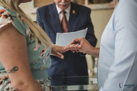 casamento civil, cartorio civil de são caetano do sul, casando em são caetano do sul, casando no civil, casamento só no civil, fotos de civil, mini wedding, civil e jantar, casando com pouco, noiva, noivo, cachorro no casamento, nico pasta e basta'