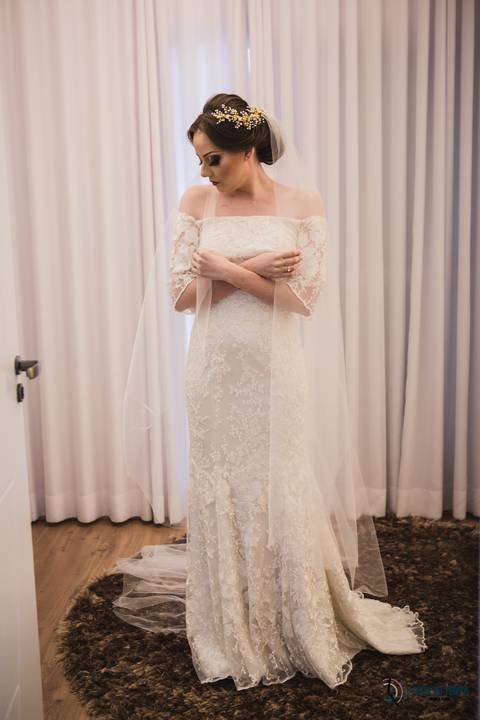 dia da noiva, noiva classica, penteado de noiva, noiva com as madrinhas, robe personalizado, robe de noiva, equipe noh, maquiagem de noiva, penteado de noiva, make noiva, sapato da noiva, noivas classicas, casamento na cidade'