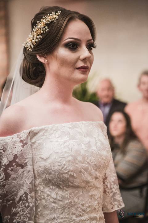 espaço mezzatorre, casamento clássico, celebrante adriano bonazio, noiva classica, casamento no buffet, vestido de noiva, noivo clássico, decoração classica, buque da noiva, casamento na cidade, casamento de dia, penteado de noiva, maquiagem de noiva'