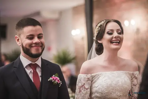 espaço mezzatorre, casamento clássico, celebrante adriano bonazio, noiva classica, casamento no buffet, vestido de noiva, noivo clássico, decoração classica, buque da noiva, casamento na cidade, casamento de dia, penteado de noiva, maquiagem de noiva'