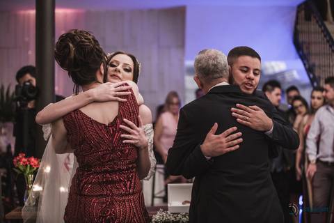 espaço mezzatorre, casamento clássico, celebrante adriano bonazio, noiva classica, casamento no buffet, vestido de noiva, noivo clássico, decoração classica, buque da noiva, casamento na cidade, casamento de dia, penteado de noiva, maquiagem de noiva'