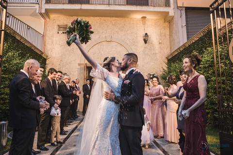 espaço mezzatorre, casamento clássico, celebrante adriano bonazio, noiva classica, casamento no buffet, vestido de noiva, noivo clássico, decoração classica, buque da noiva, casamento na cidade, casamento de dia, penteado de noiva, maquiagem de noiva'