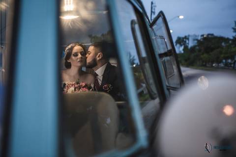 espaço mezzatorre, casamento clássico, celebrante adriano bonazio, noiva classica, casamento no buffet, vestido de noiva, noivo clássico, decoração classica, buque da noiva, casamento na cidade, casamento de dia, penteado de noiva, maquiagem de noiva'