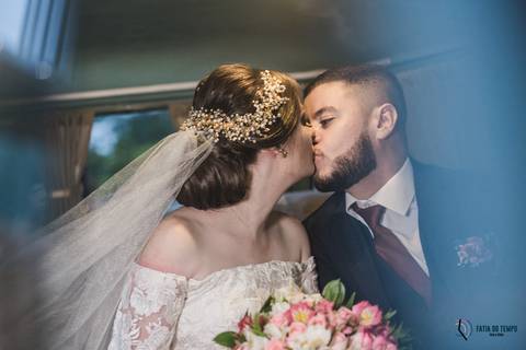 espaço mezzatorre, casamento clássico, celebrante adriano bonazio, noiva classica, casamento no buffet, vestido de noiva, noivo clássico, decoração classica, buque da noiva, casamento na cidade, casamento de dia, penteado de noiva, maquiagem de noiva'