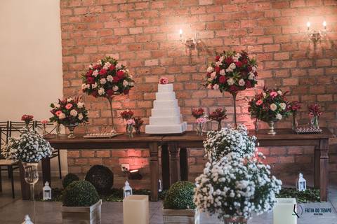 espaço mezzatorre, casamento clássico, celebrante adriano bonazio, noiva classica, casamento no buffet, vestido de noiva, noivo clássico, decoração classica, buque da noiva, casamento na cidade, casamento de dia, penteado de noiva, maquiagem de noiva'