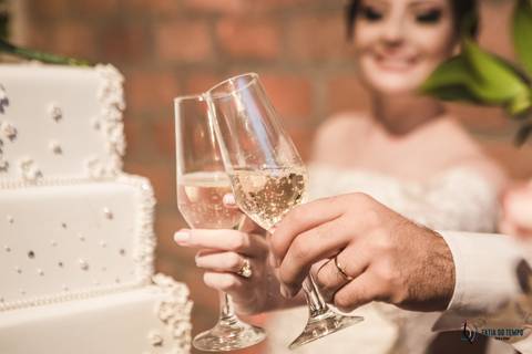 espaço mezzatorre, casamento clássico, celebrante adriano bonazio, noiva classica, casamento no buffet, vestido de noiva, noivo clássico, decoração classica, buque da noiva, casamento na cidade, casamento de dia, penteado de noiva, maquiagem de noiva'