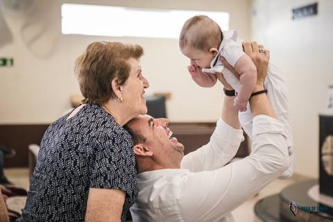 batizado, batizado matriz de são bernardo, igreja para batizado, batizado parrilla del carmem, parrilla del carmem, batizando um nene, fotos de batizado, fotografo de batizado, roupa para menino de batizado, batismo catolico, bebe sendo batizado'