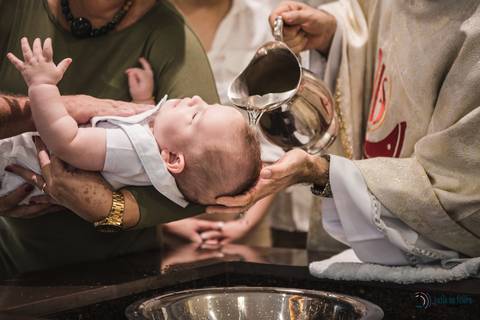 batizado, batizado matriz de são bernardo, igreja para batizado, batizado parrilla del carmem, parrilla del carmem, batizando um nene, fotos de batizado, fotografo de batizado, roupa para menino de batizado, batismo catolico, bebe sendo batizado'