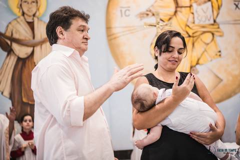 batizado, batizado matriz de são bernardo, igreja para batizado, batizado parrilla del carmem, parrilla del carmem, batizando um nene, fotos de batizado, fotografo de batizado, roupa para menino de batizado, batismo catolico, bebe sendo batizado'