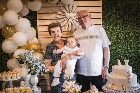 batizado, batizado matriz de são bernardo, igreja para batizado, batizado parrilla del carmem, parrilla del carmem, batizando um nene, fotos de batizado, fotografo de batizado, roupa para menino de batizado, batismo catolico, bebe sendo batizado'