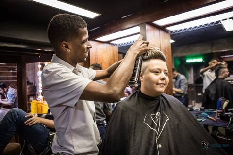 retro hair, retro hair augusta, dia da noiva na augusta, dia da noiva retro, dia da noiva vintage, casamento lgbt, casamento de meninas, casamento de mulheres, casamento lésbico, casamento homossexual, casamento homoafetivo, vestido de noiva vintage'