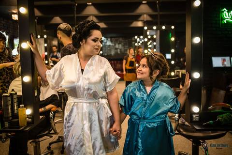 retro hair, retro hair augusta, dia da noiva na augusta, dia da noiva retro, dia da noiva vintage, casamento lgbt, casamento de meninas, casamento de mulheres, casamento lésbico, casamento homossexual, casamento homoafetivo, vestido de noiva vintage'