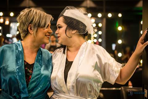 retro hair, retro hair augusta, dia da noiva na augusta, dia da noiva retro, dia da noiva vintage, casamento lgbt, casamento de meninas, casamento de mulheres, casamento lésbico, casamento homossexual, casamento homoafetivo, vestido de noiva vintage'