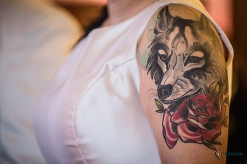 Grande Ville Buffet, buffet em santo andre, buffet rustico, casamento lgbt, casamento homoafetivo, casamento homossexual, noiva de branco, noivas, casamento entre mulheres, mulheres casando, toda forma de amor, decoração rustica, meninas casando'