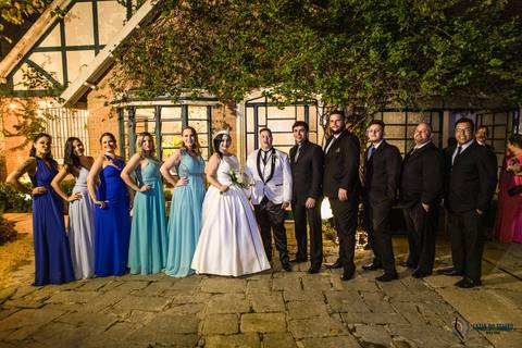 Grande Ville Buffet, buffet em santo andre, buffet rustico, casamento lgbt, casamento homoafetivo, casamento homossexual, noiva de branco, noivas, casamento entre mulheres, mulheres casando, toda forma de amor, decoração rustica, meninas casando'